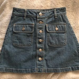 AE stretch button up jean skirt size 0